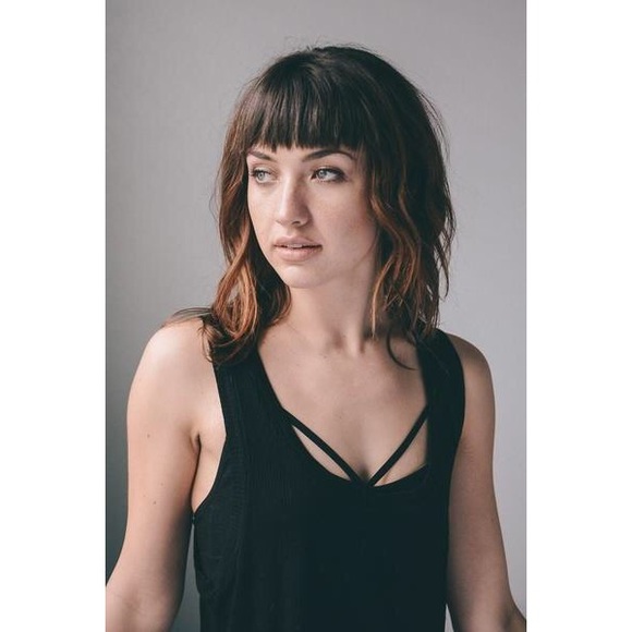 Double Criss Cross Strappy Bralette - Picture 4 of 4